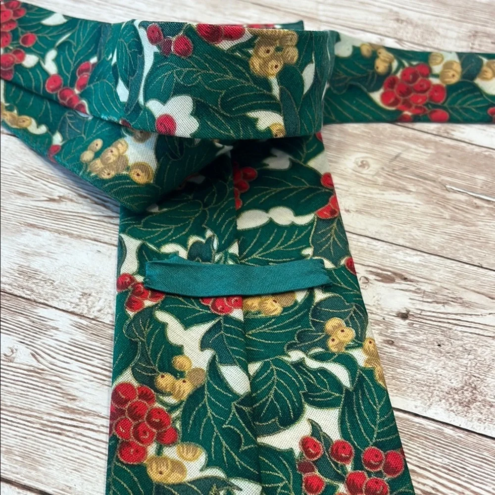 Festive Green and Red Holiday Tie